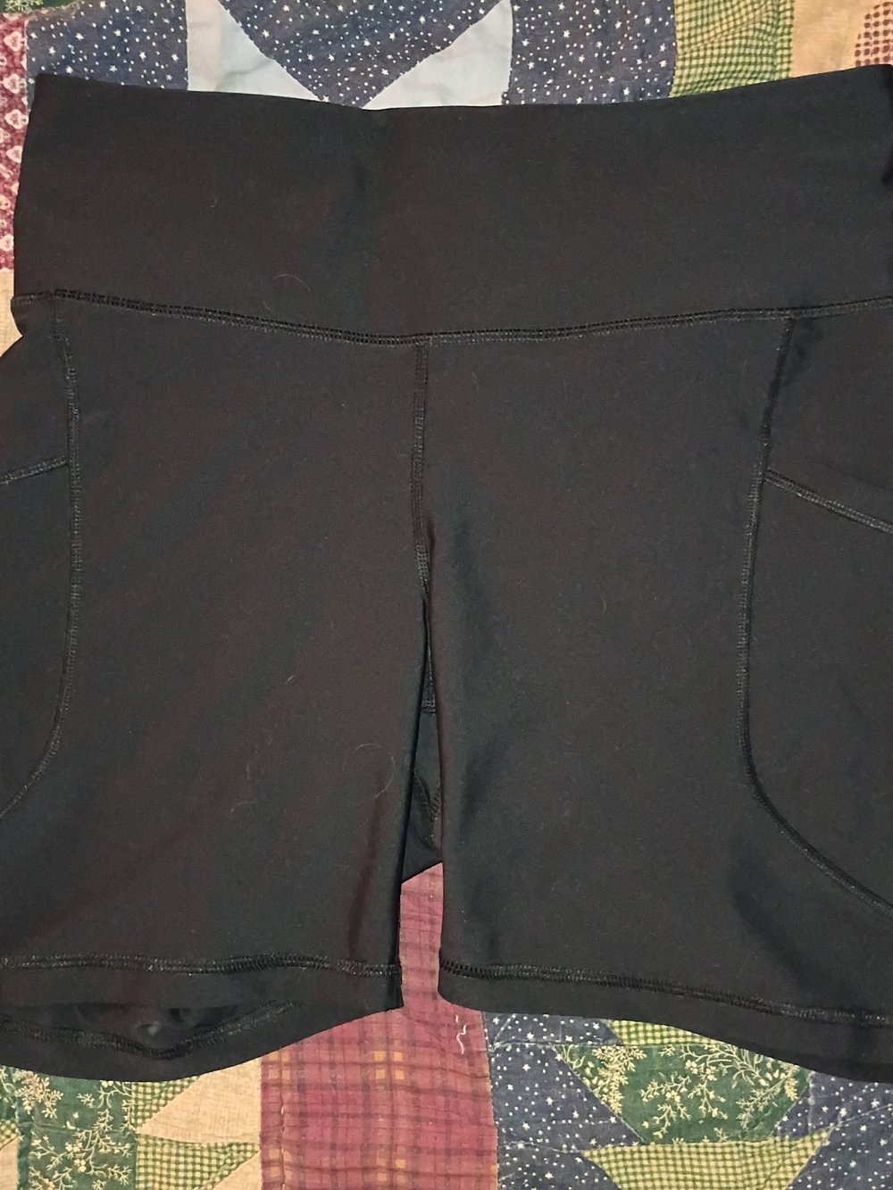 Old Navy Black High-Rise Bike Shorts with Side Pockets